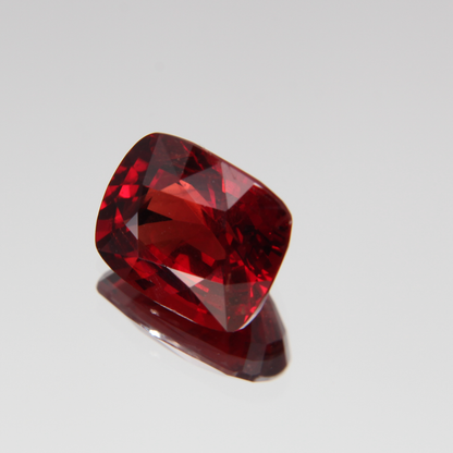 Red Spinel 3.51 ct