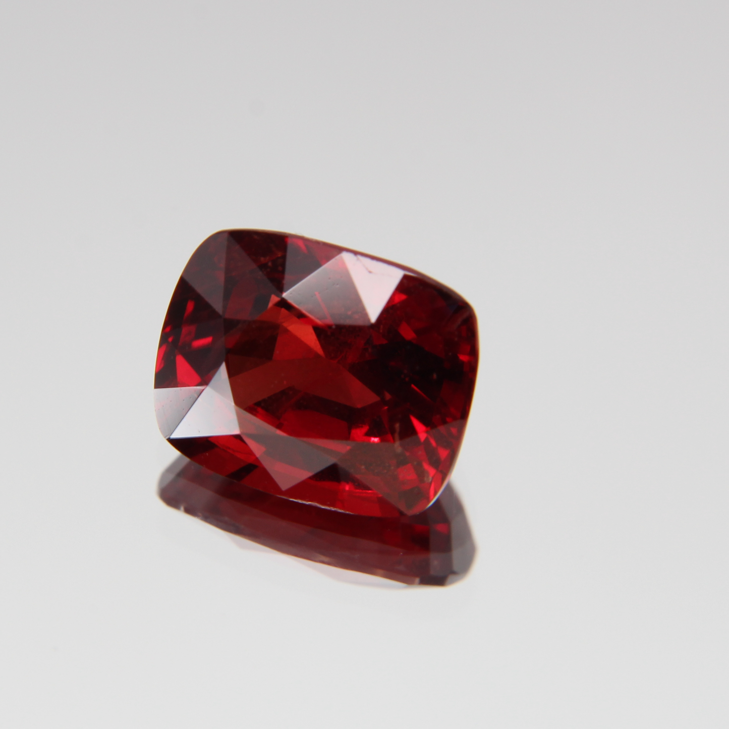 Red Spinel 3.51 ct
