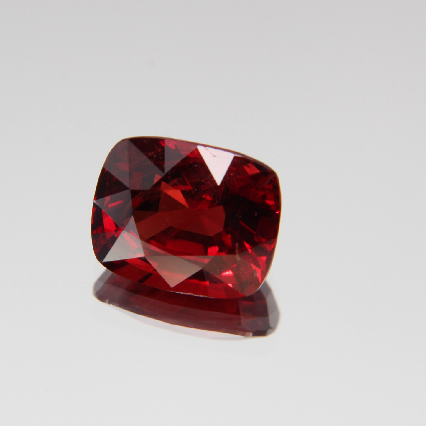 Red Spinel 3.51 ct