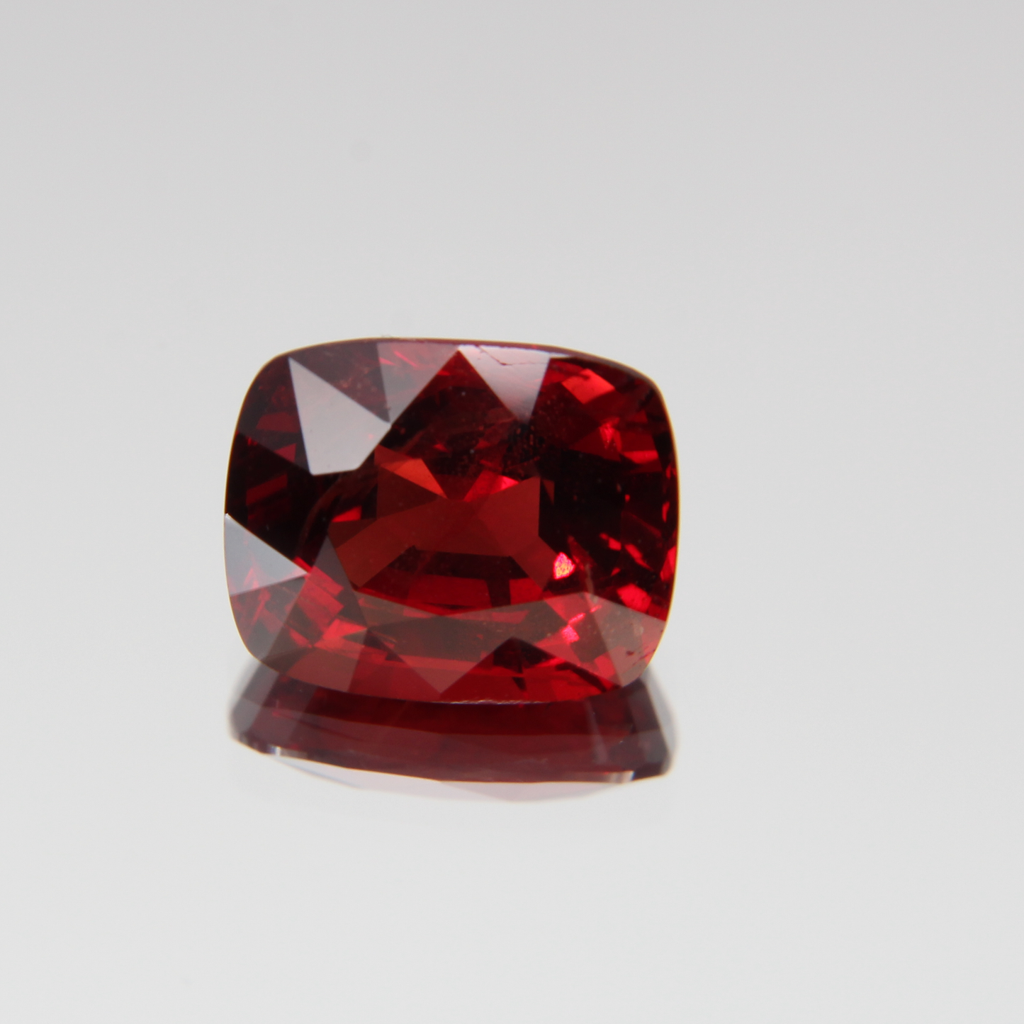 Red Spinel 3.51 ct