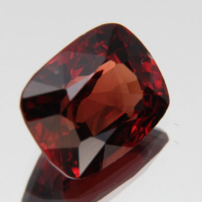 Orange-Red Spinel 2.60 ct