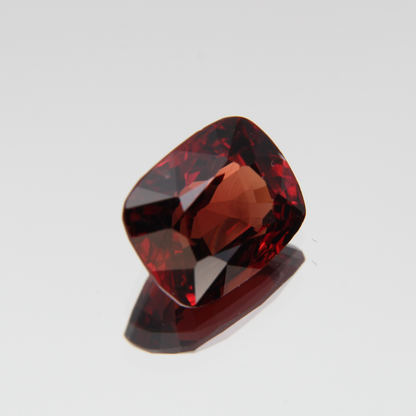 Orange-Roter Spinell 2.60 ct