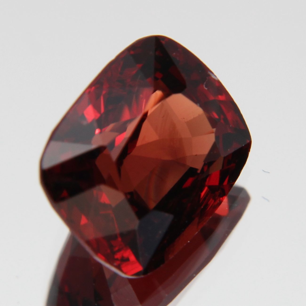 Orange-Red Spinel 2.60 ct