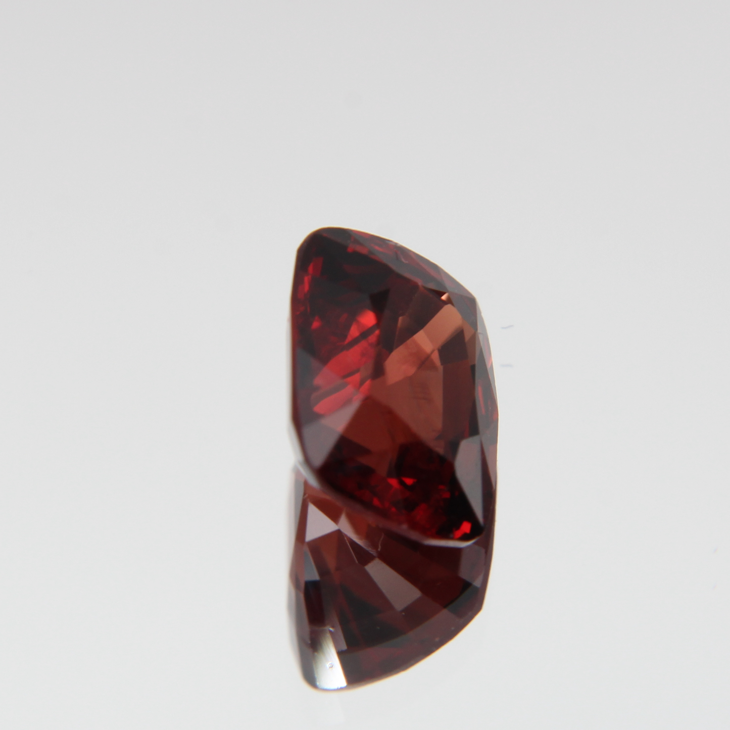 Orange-Roter Spinell 2.60 ct