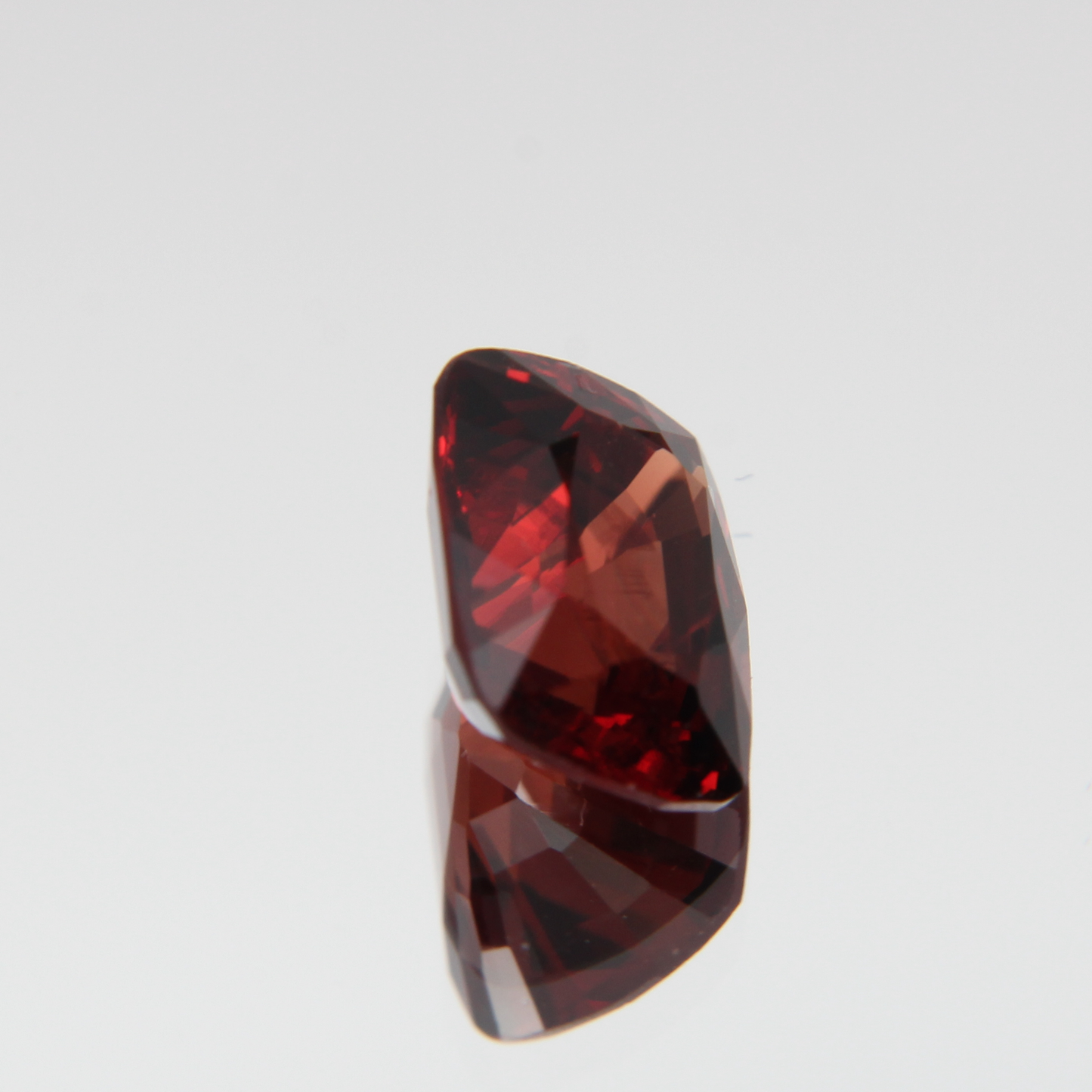 Orange-Roter Spinell 2.60 ct