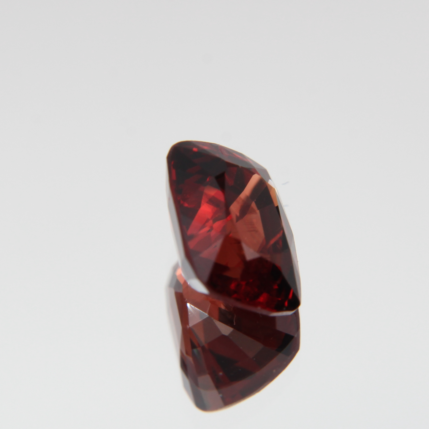 Orange-Roter Spinell 2.60 ct