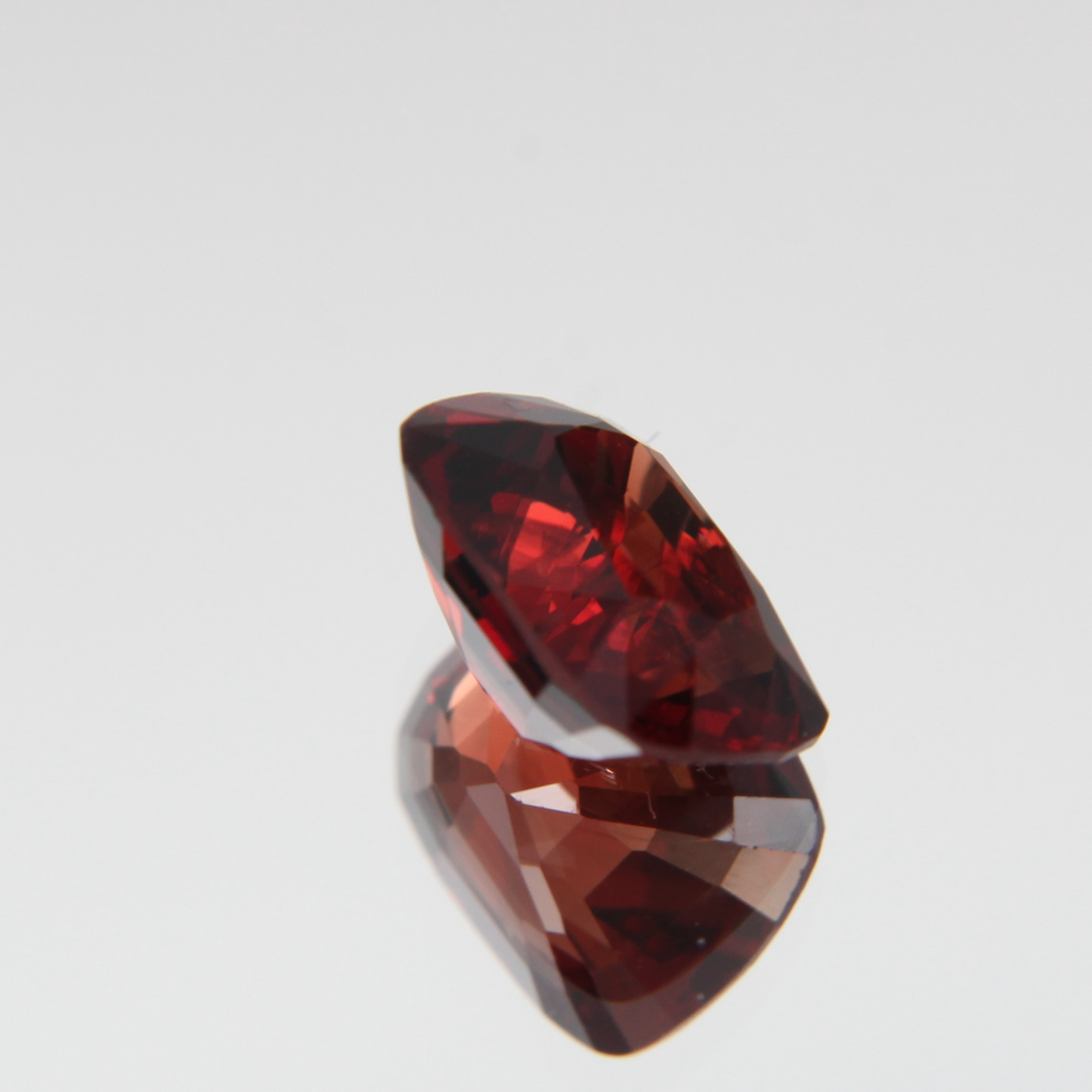 Orange-Roter Spinell 2.60 ct
