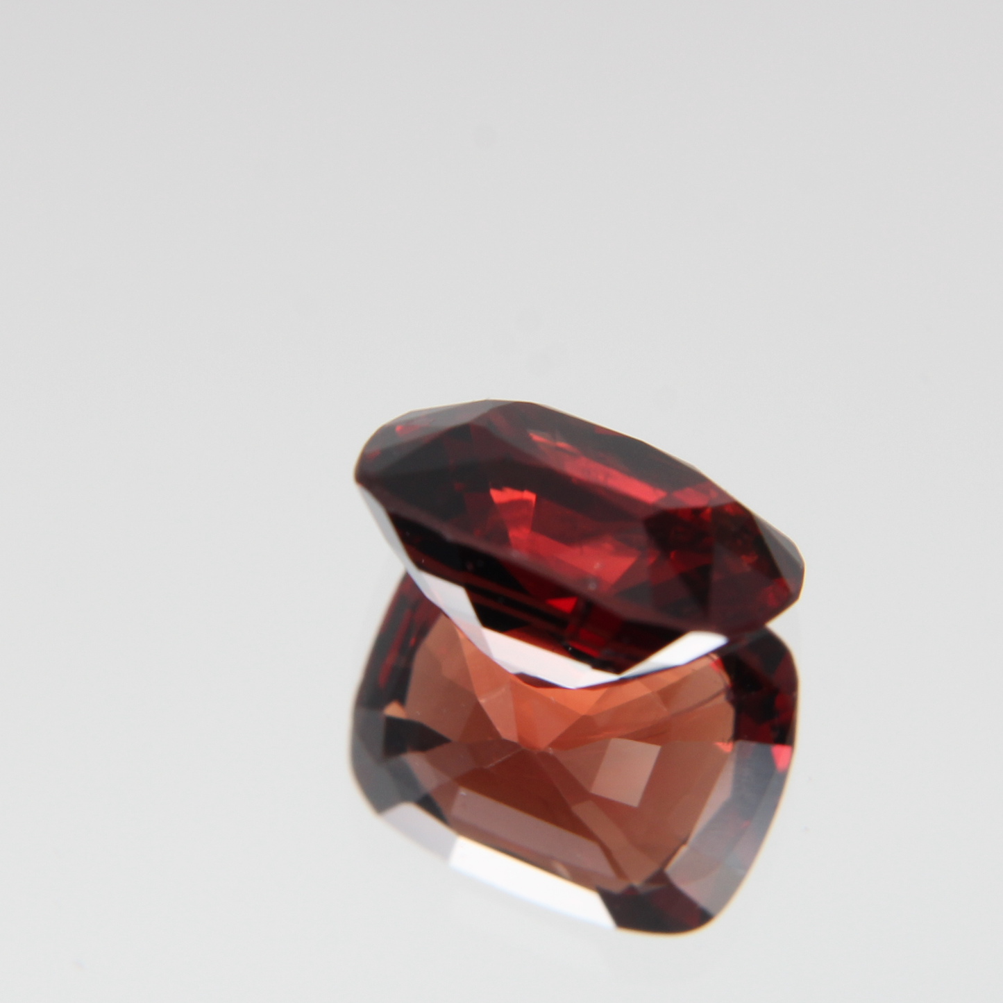 Orange-Roter Spinell 2.60 ct