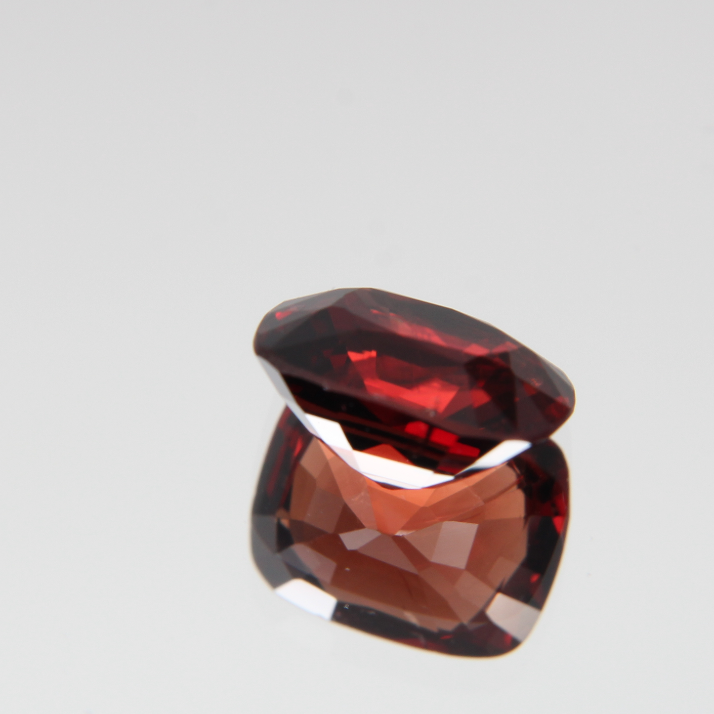Orange-Roter Spinell 2.60 ct