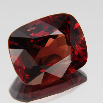 Orange-Red Spinel 2.60 ct
