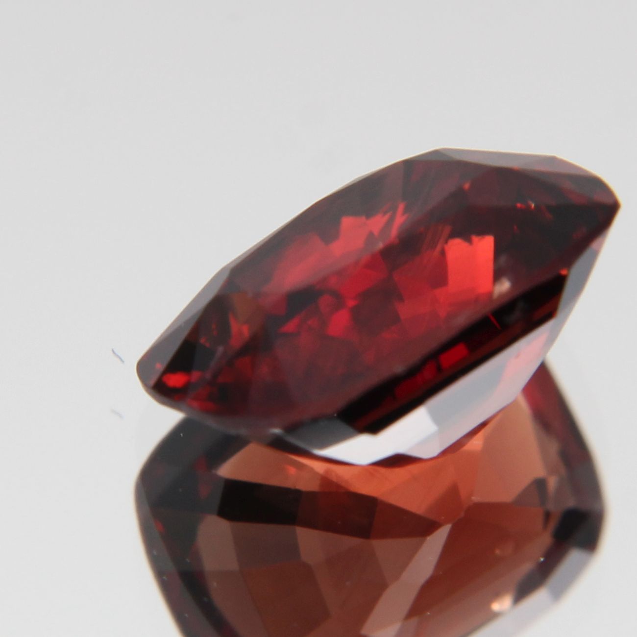 Orange-Red Spinel 2.60 ct