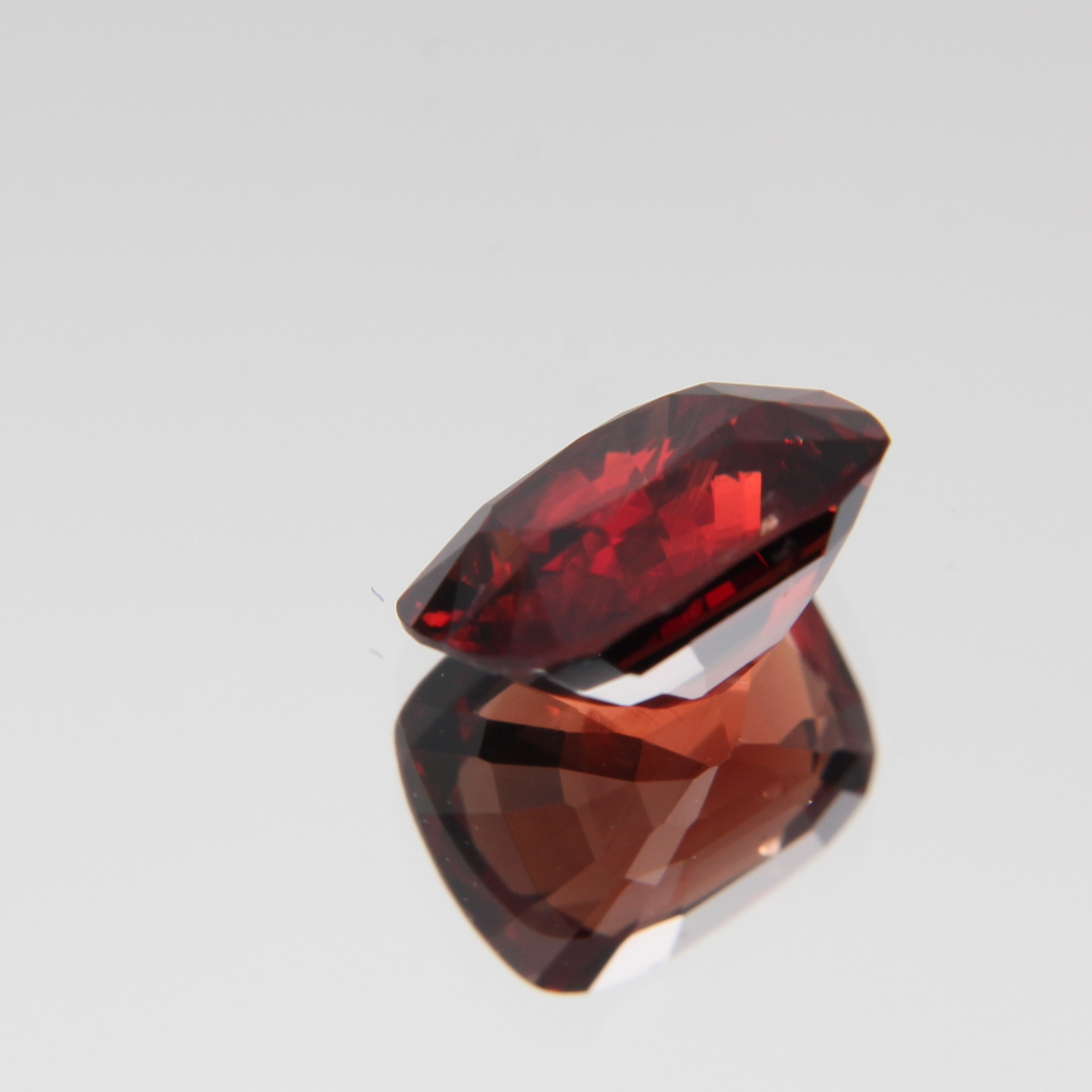 Orange-Roter Spinell 2.60 ct