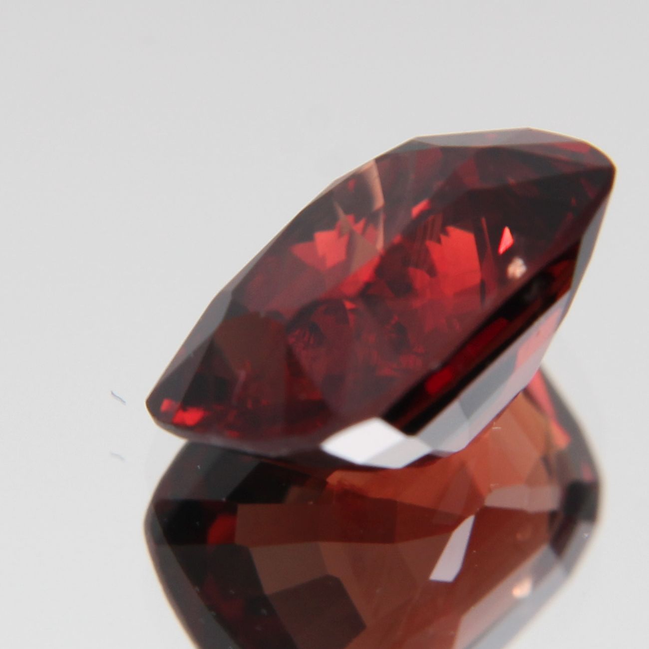 Orange-Red Spinel 2.60 ct