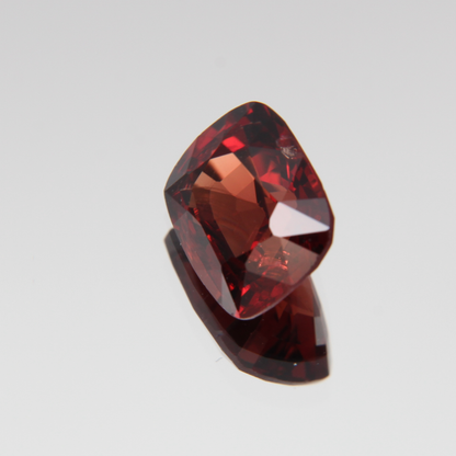 Orange-Roter Spinell 2.60 ct