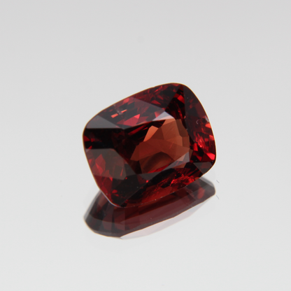 Orange-Roter Spinell 2.60 ct