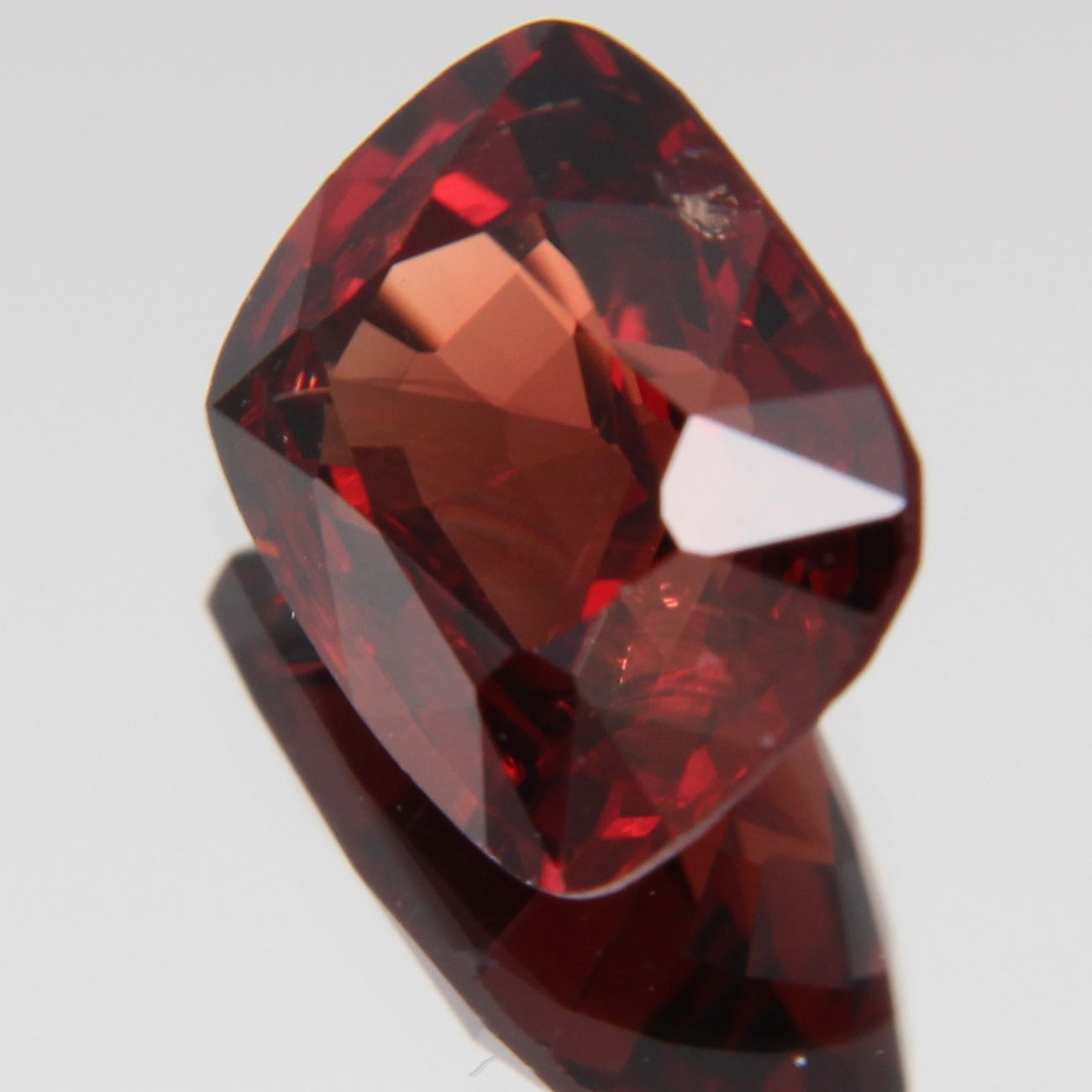 Orange-Red Spinel 2.60 ct