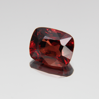 Orange-Roter Spinell 2.60 ct