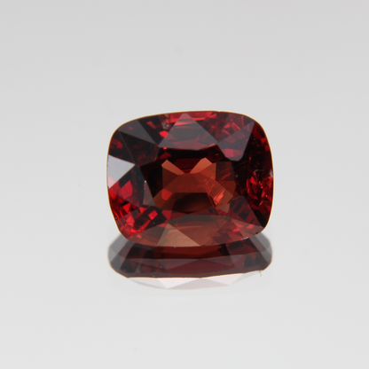 Orange-Roter Spinell 2.60 ct
