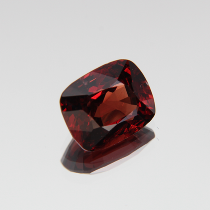 Orange-Roter Spinell 2.60 ct