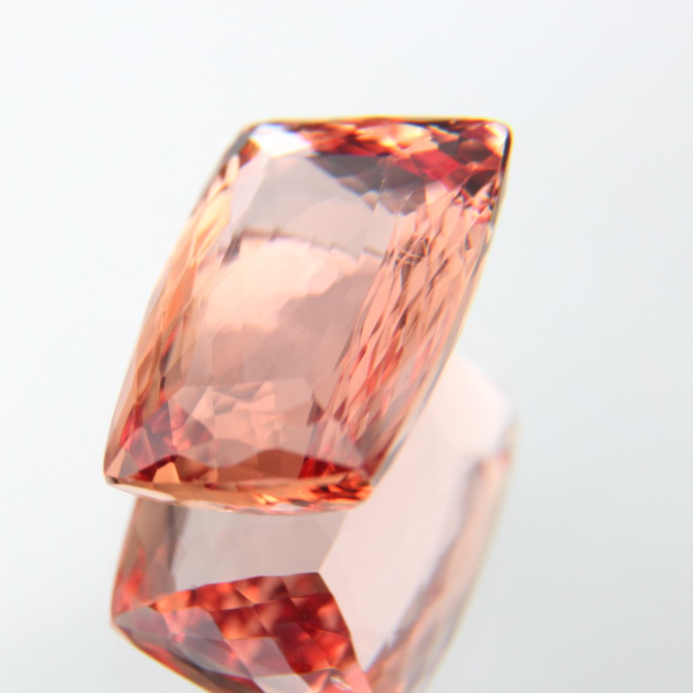 Imperial Topaz 4.46 ct