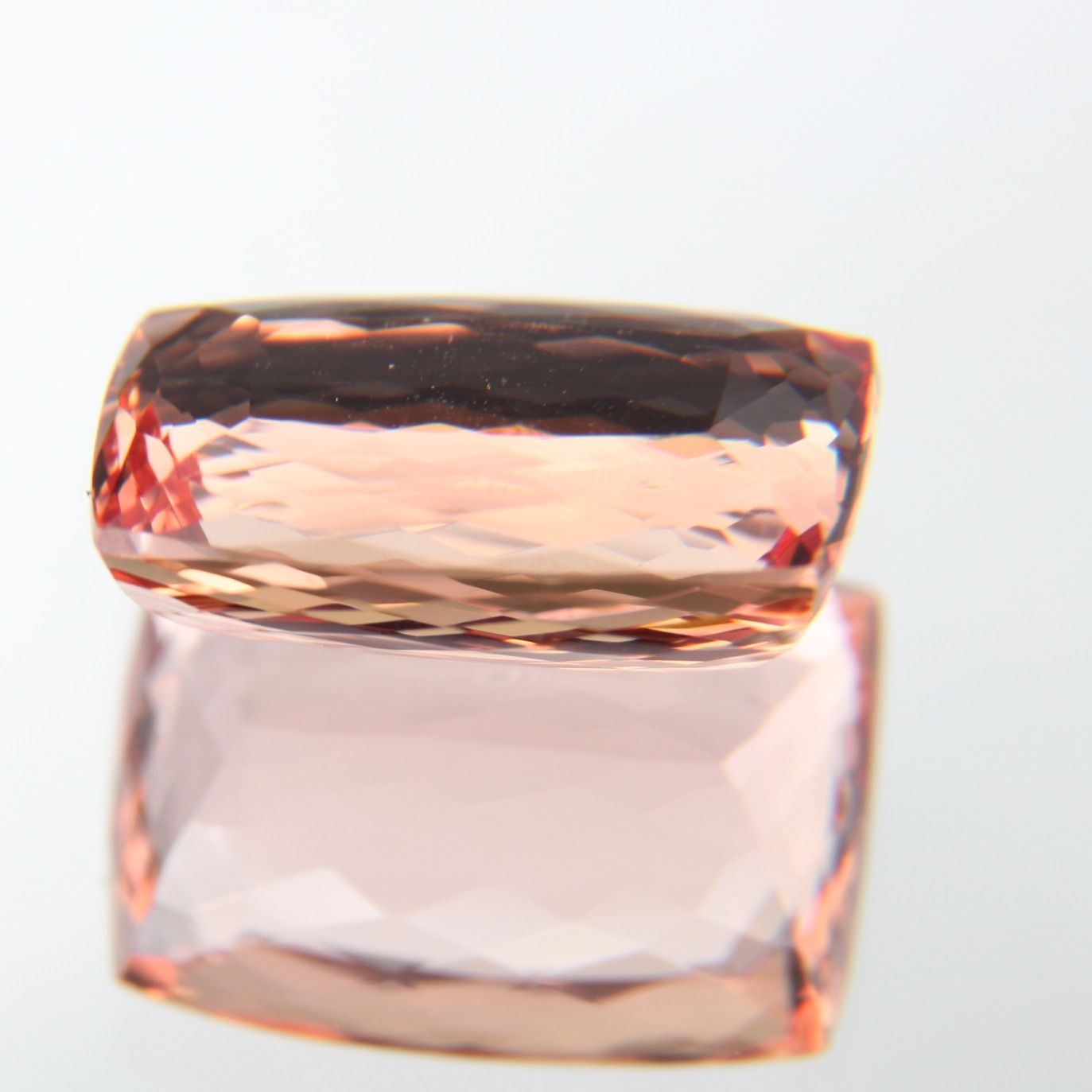 Imperial Topaz 4.46 ct