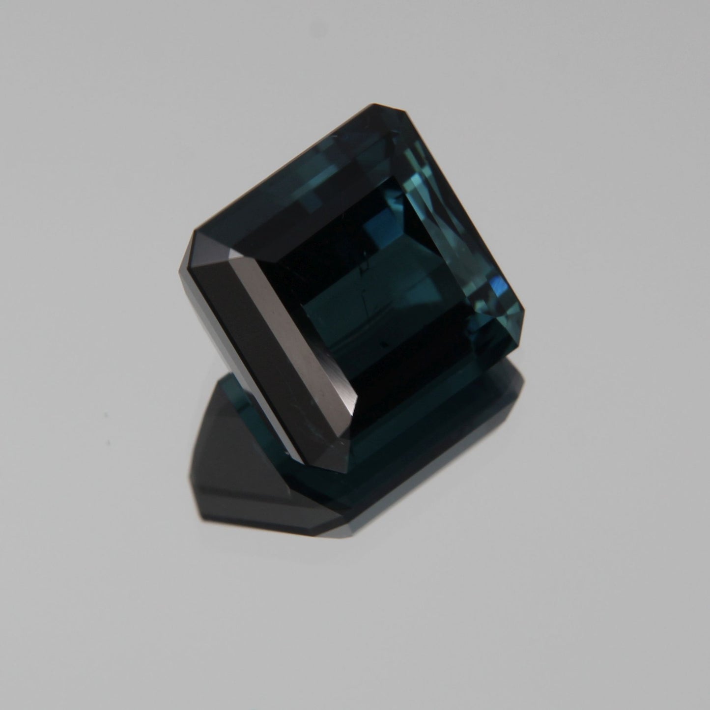 Indicolite 8.00 ct