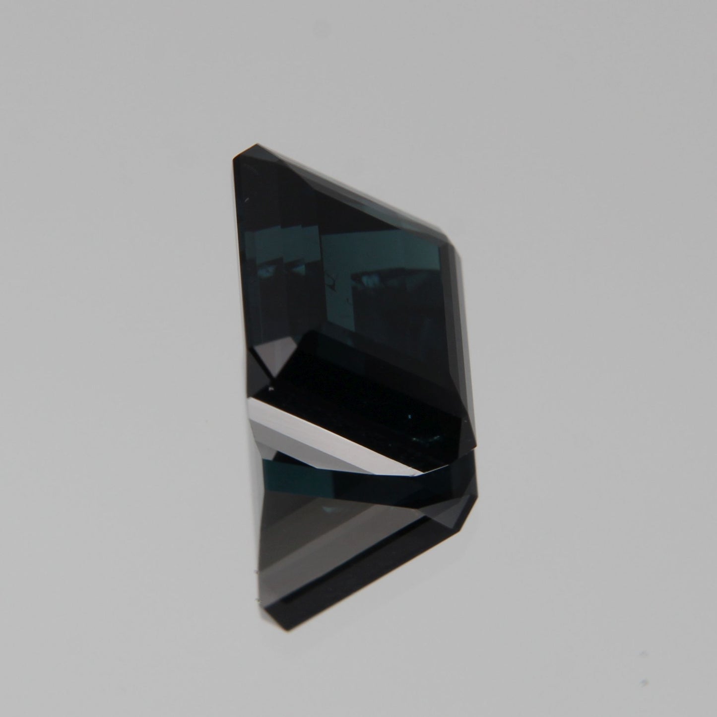 Indicolite 8.00 ct