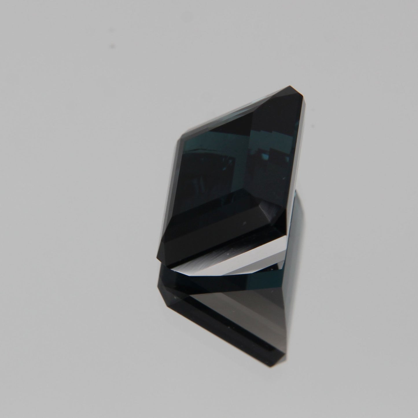 Indicolite 8.00 ct
