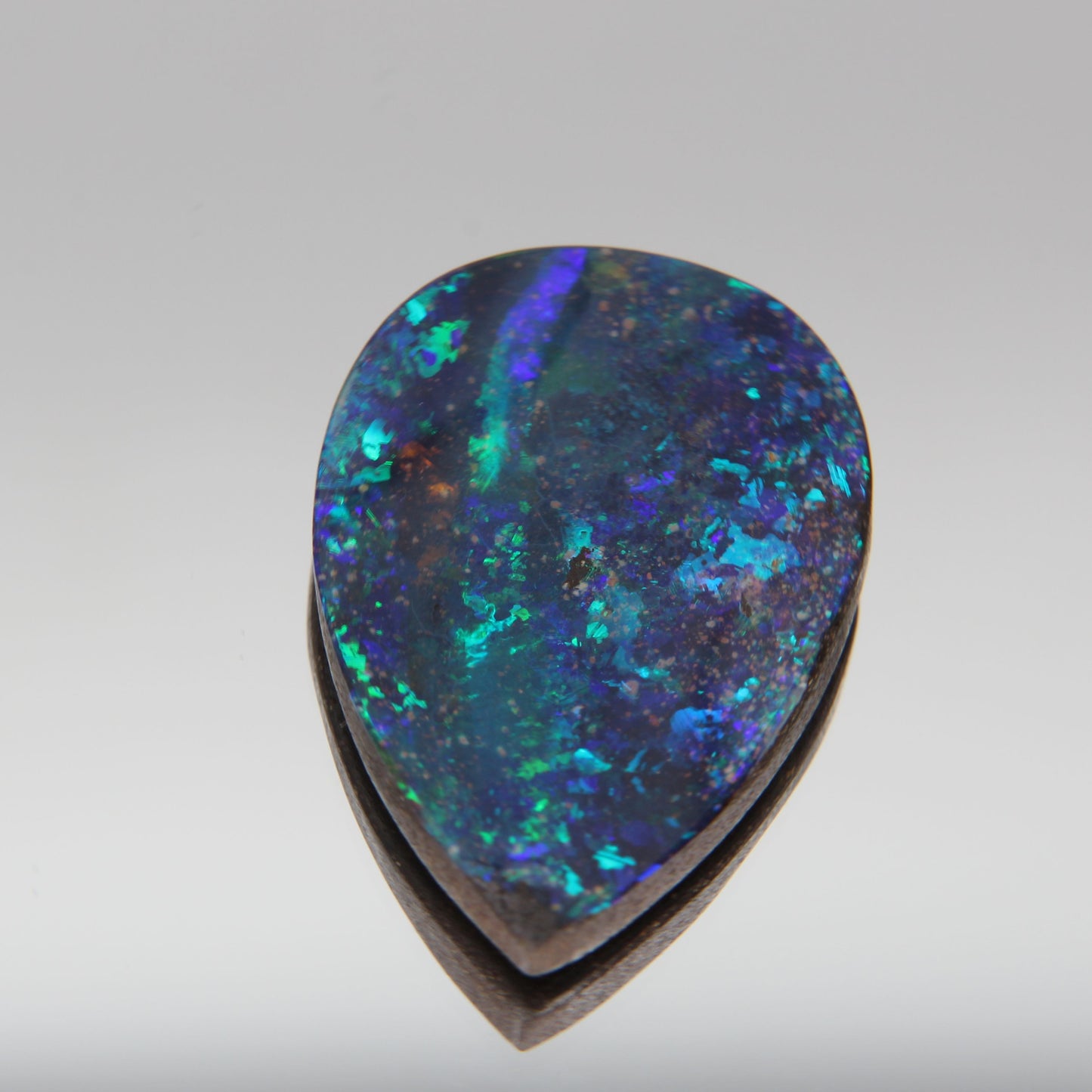 Australischer Boulder Opal 20ct