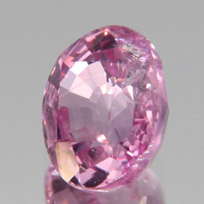 Padparadscha Saphir 1.06 ct