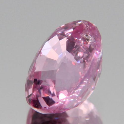 Padparadscha Saphir 1.06 ct