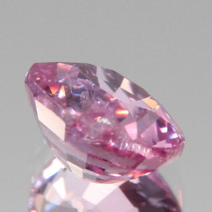 Padparadscha Saphir 1.06 ct