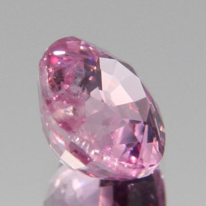 Padparadscha Saphir 1.06 ct