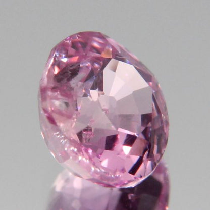 Padparadscha Saphir 1.06 ct