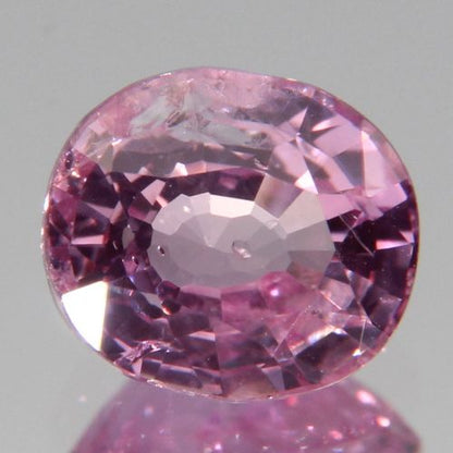 Padparadscha Saphir 1.06 ct