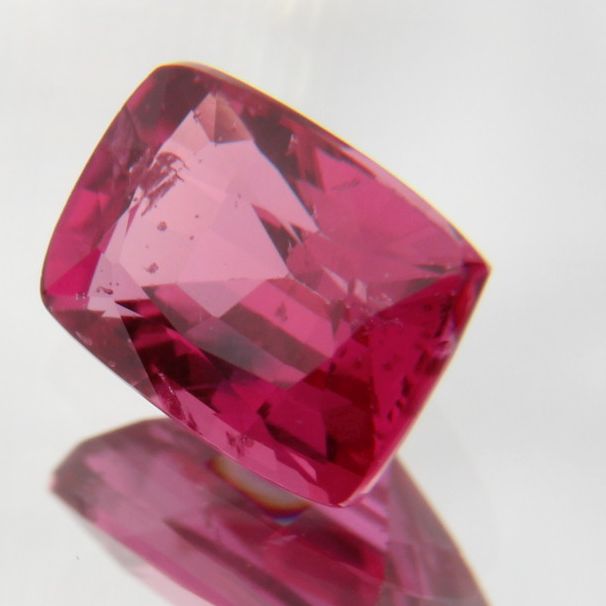pink sapphire 0.51 ct