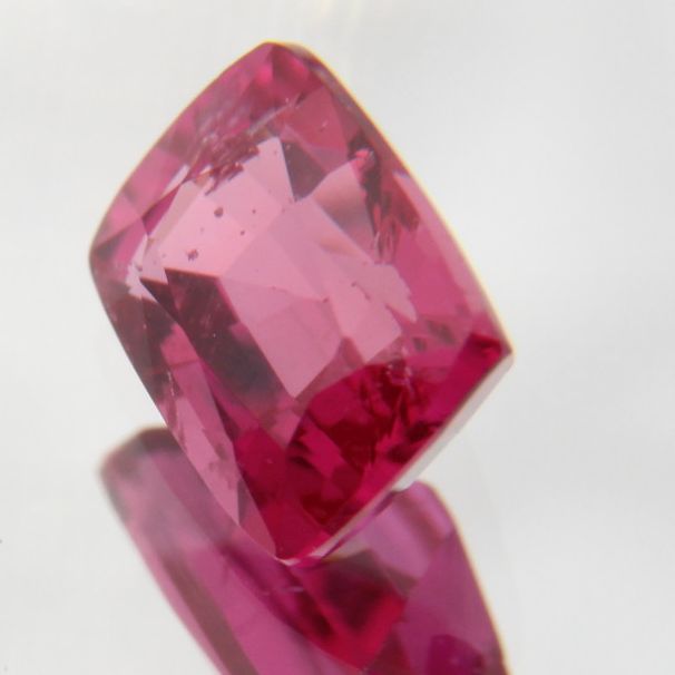 pink sapphire 0.51 ct
