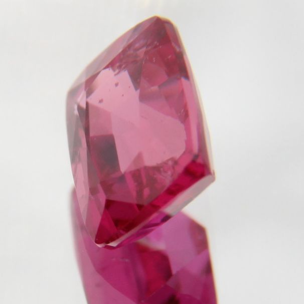 pink sapphire 0.51 ct