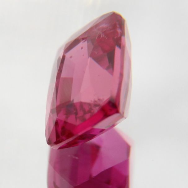pink sapphire 0.51 ct