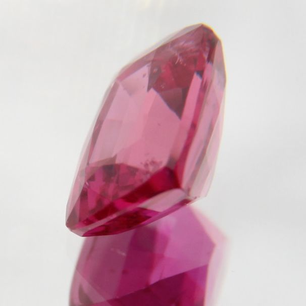 pink sapphire 0.51 ct