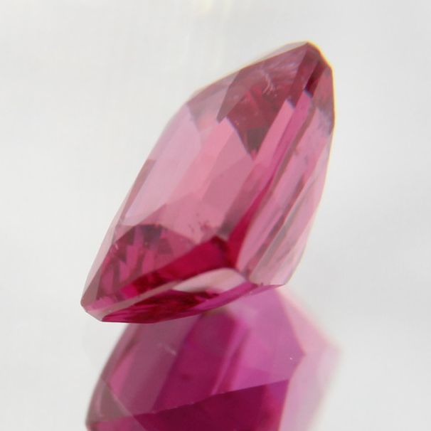 pink sapphire 0.51 ct