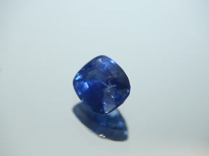 Kornblumenblauer Saphir 5.61 ct