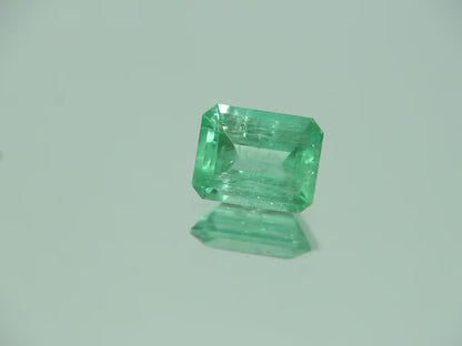 Emerald 2.47 ct