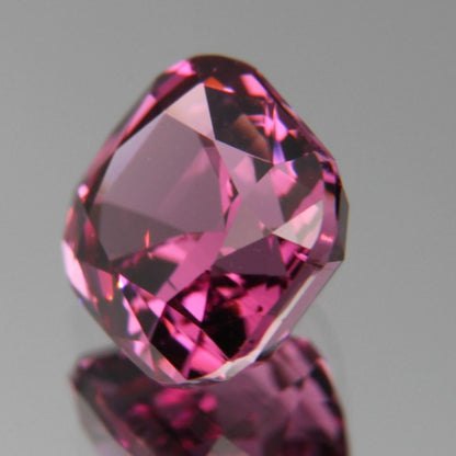 Rhodolite 1.84ct