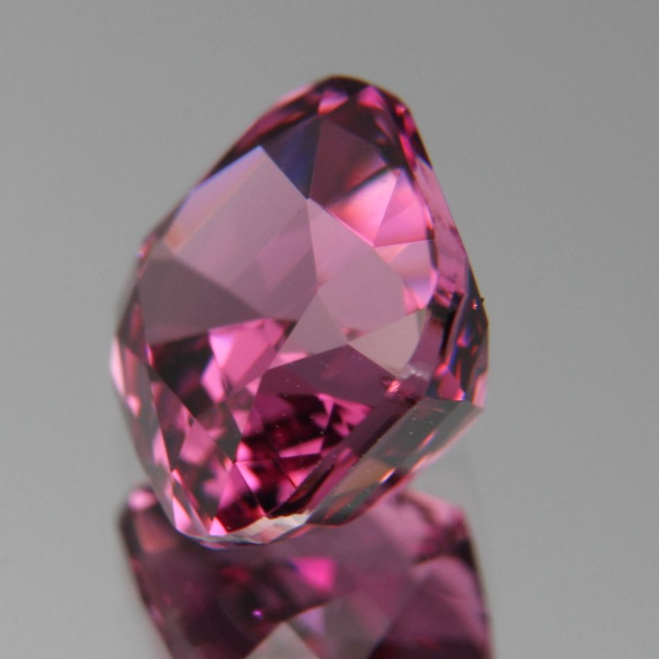 Rhodolite 1.84ct