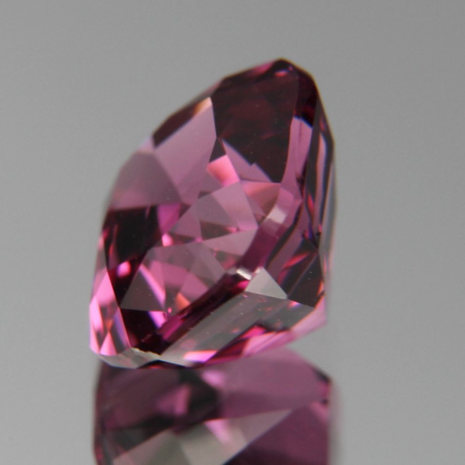 Rhodolite 1.84ct