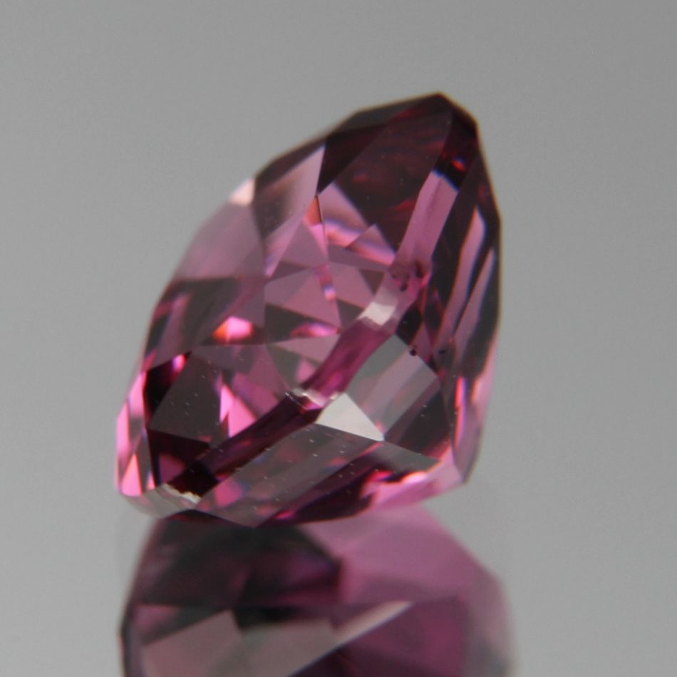 Rhodolite 1.84ct