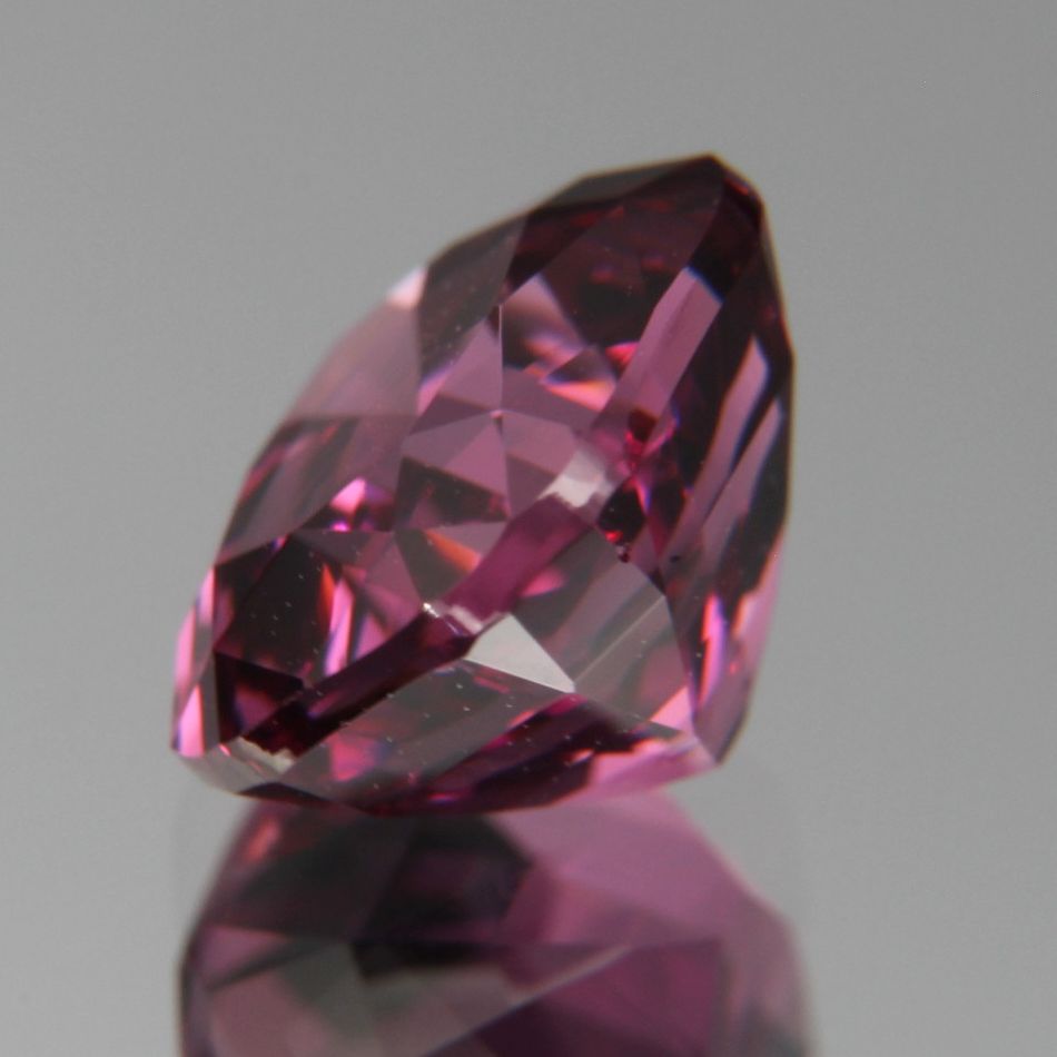 Rhodolite 1.84ct