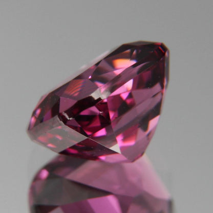 Rhodolite 1.84ct