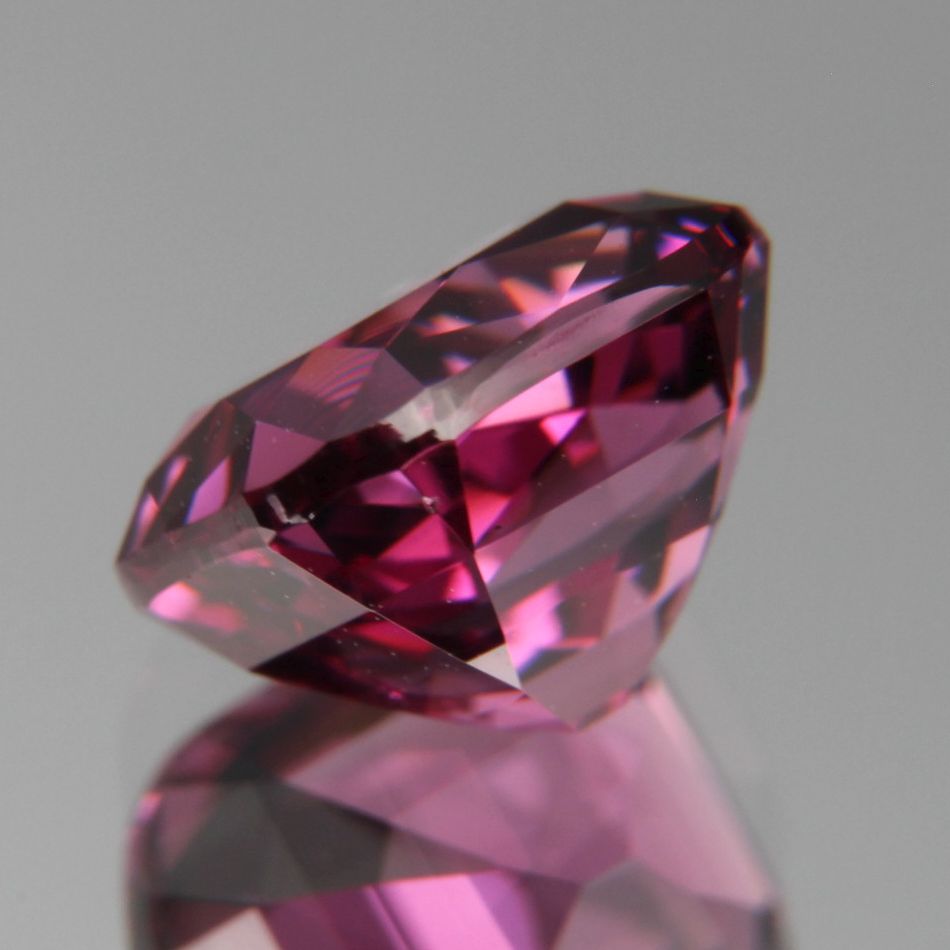 Rhodolite 1.84ct
